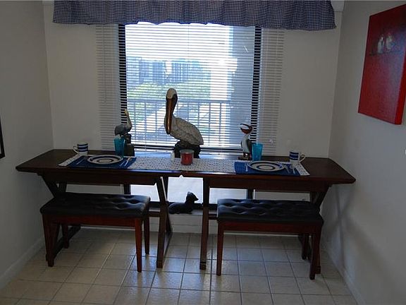 4th image of 3400 Cove Cay Dr Unit 6F