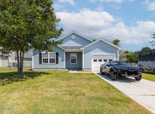 300 Benjamin Ct, Jacksonville, NC 28540