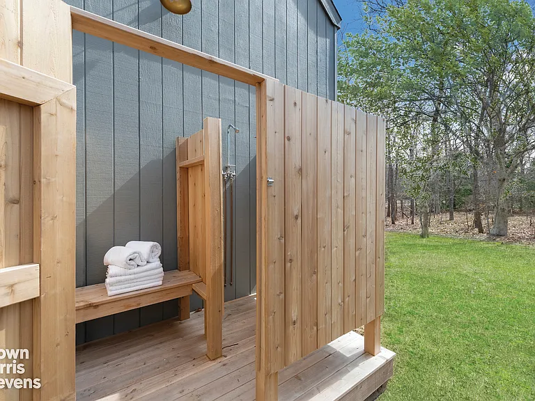 9 Devon Landing Dr — Photo 15