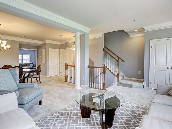 3rd image of 362 Urban Ave #362