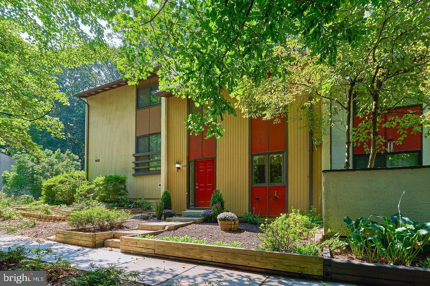 Pinecrest/Reston — Photo 2