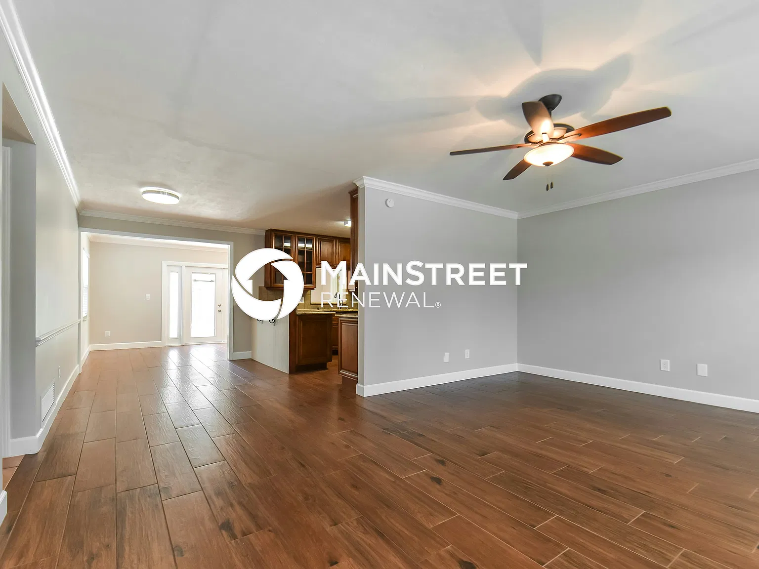 2460 Sunderland Rd — Photo 3