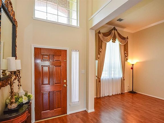 4th image of 5134 Cypress Spring Dr