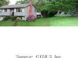 11 Blueberry Ln, South Windham, CT 06266