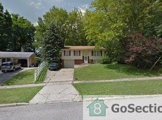 3476 Williamsburg St NW, Warren, OH 44485
