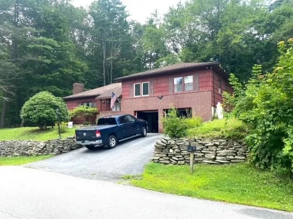 6 Bailey Street, Springfield, VT 05156