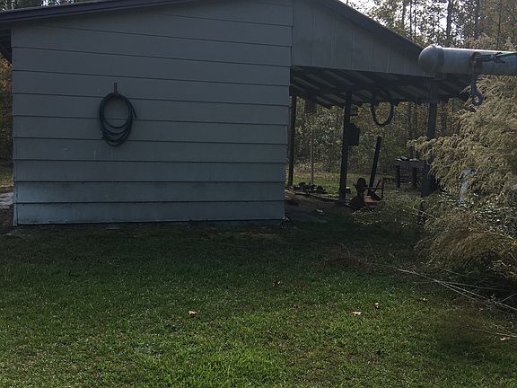 Lean too utility bldg