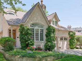 408 Ridge Ave, Clarendon Hills, IL 60514