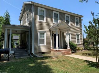 2100 Sherwood St, Greensboro, NC 27403