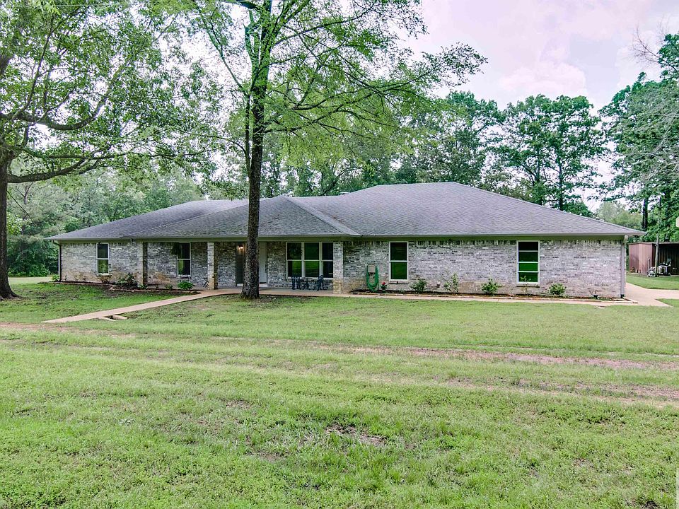 1st image of 343 Farmer Ln