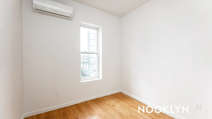 Rented by Nooklyn NYC LLC | media 24