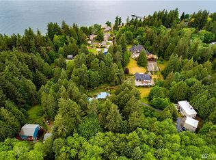 3800 Crystal Springs Dr NE, Bainbridge Island, WA 98110