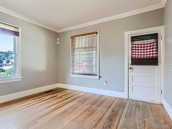 3rd image of 162 N Newton Street