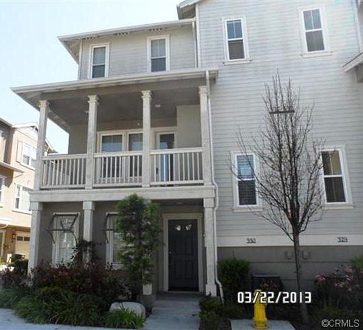1st image of 1800 Oak St Unit 330