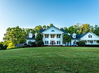 225 E Steeple Chase Rd, Greensboro, NC 27406