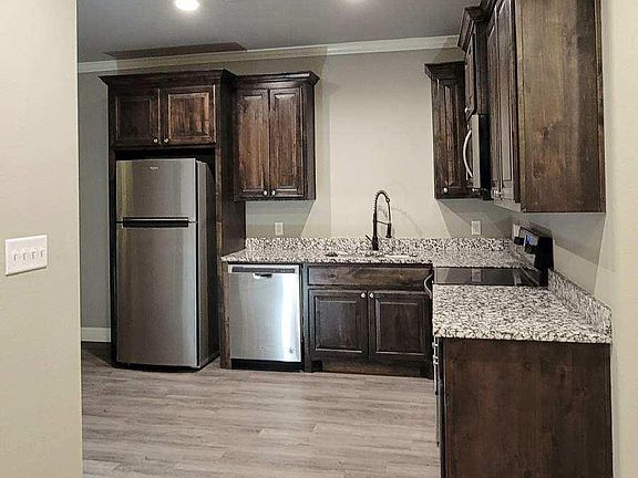 3rd image of 803 Meadowlark Cir E #803