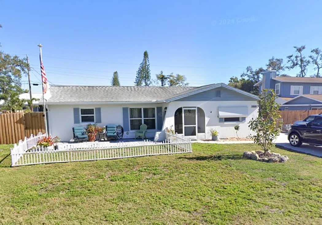 1535 Queen Rd — Photo 1