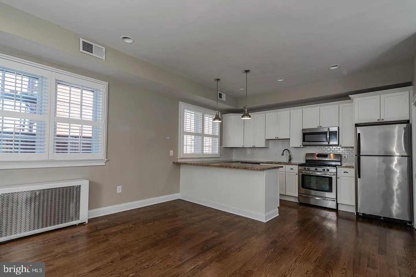2 bed, 2.0 bath, $3,495 — Photo 2