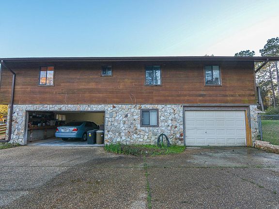 5th image of 4321 Brook Forest Dr