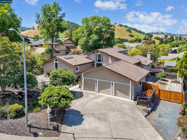 1181 Blue Lake Way, Concord, CA 94521