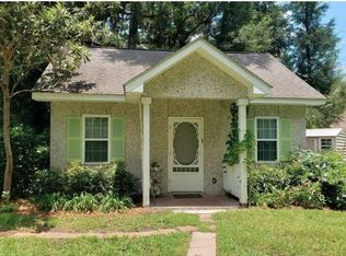 108 Clapper Rail Ln, Saint Simons Island, GA 31522