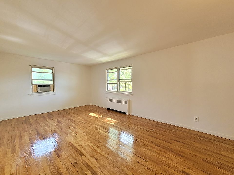1st image of 82-75 268th St #2