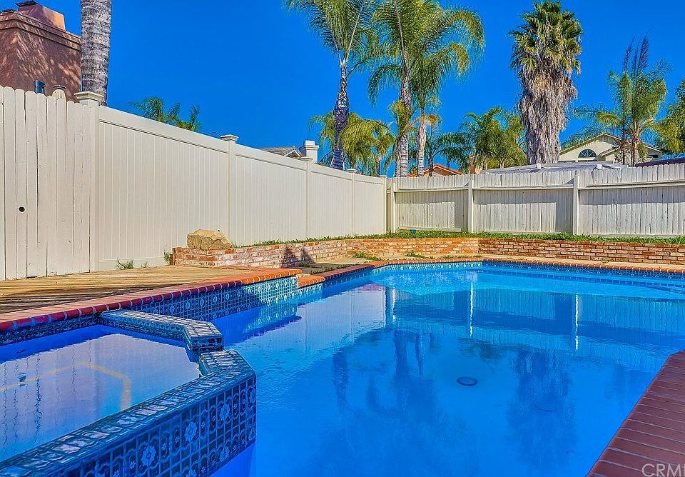 1st image of 27636 Camino Claraboya