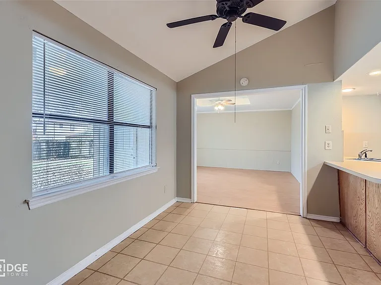 2514 Amy Ave — Photo 13