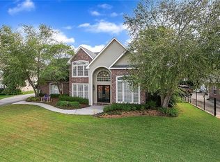 175 Pleasant Ridge Dr, Belle Chasse, LA 70037