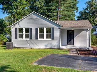 5037 Fowler Ln, Knoxville, TN 37918