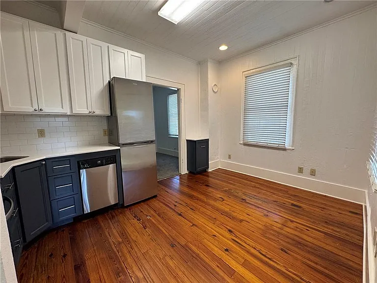 808 Dauphin St #C — Photo 6