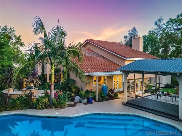 770 Alamo Ln, Escondido, CA 92025
