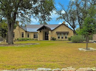 144 Oak Hampton Trl, Ingram, TX 78025