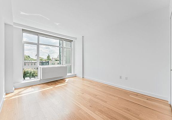 4th image of 189 Schermerhorn St APT 4M
