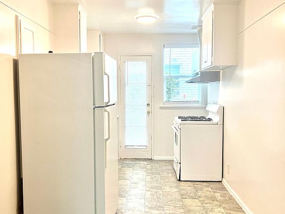 2nd image of 4492 N Banner Dr APT 1