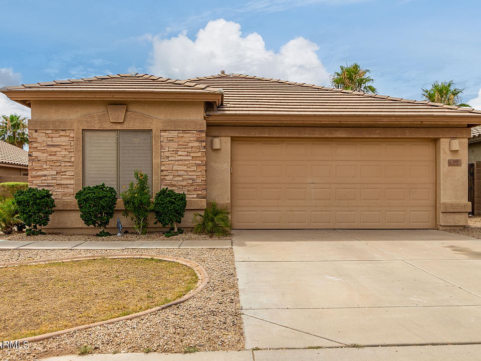 1st image of 640 S 110th Pl