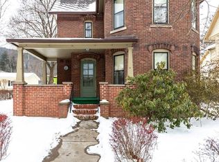 116 W 4th St, Corning, NY 14830