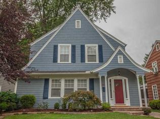 2437 Hempstead Rd, Toledo, OH 43606