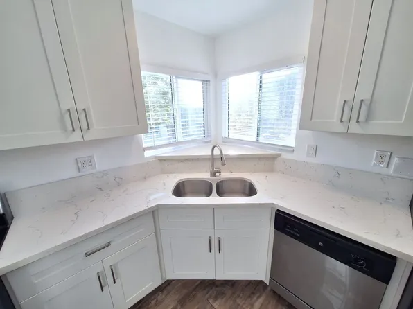 2592 Armacost Ave #1/2, Los Angeles, CA 90064