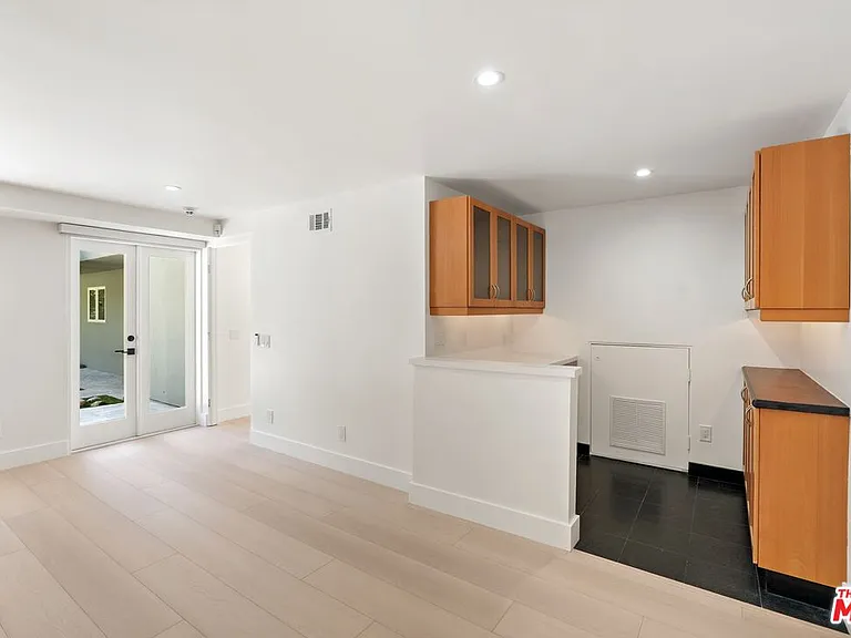 1404 Devlin Dr — Photo 22