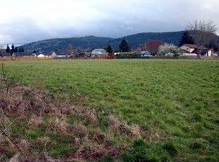 954 66th St, Springfield, OR 97478