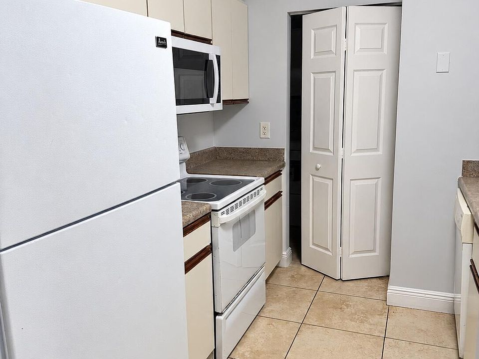 2nd image of 2802 NW 55th Ave APT 2A