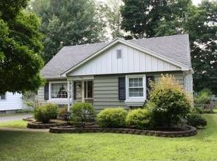 235 Oakwood Rd, Rochester, NY 14616