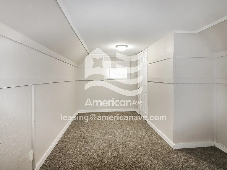 686353_013_wm_-_bedroom_13274057.jpg