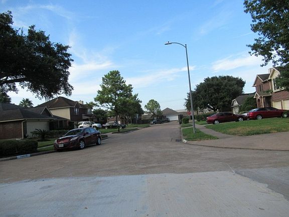 5th image of 14410 Lone Willow Ct