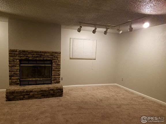 3rd image of 3305 Claremont Ave