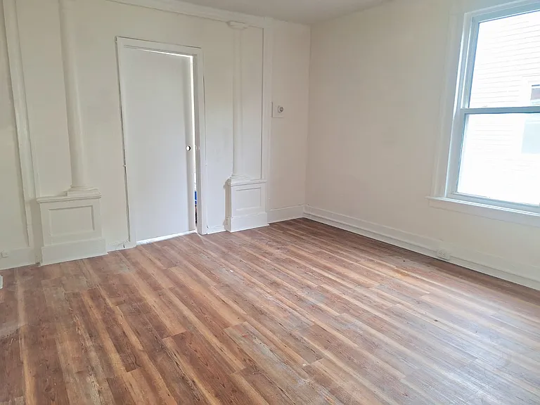 241 W Ivy St #2L — Photo 10