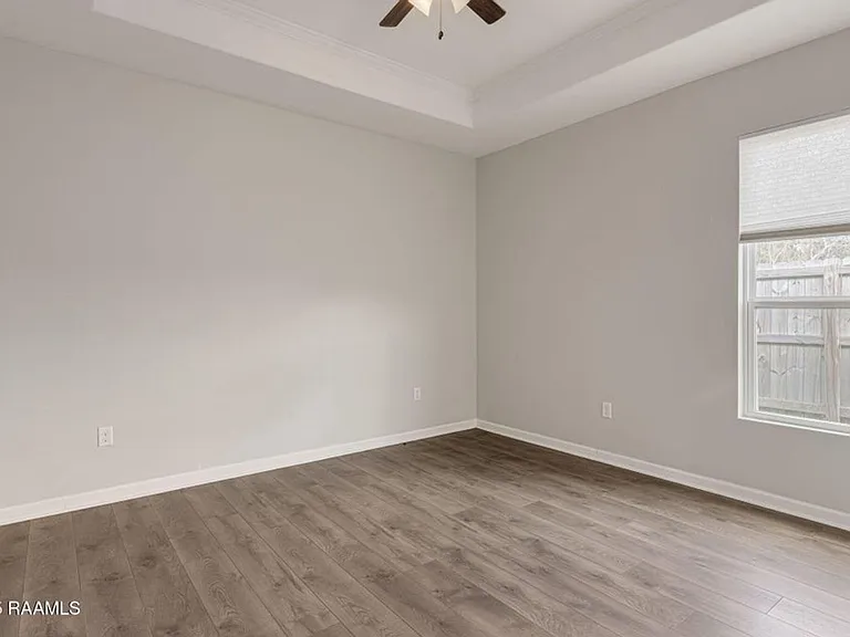 109 Tyreek Dr — Photo 19