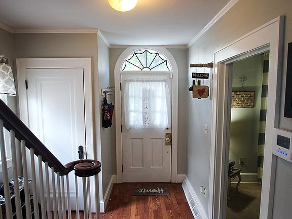 2nd image of 395 Forest St