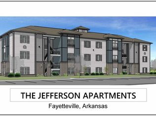 711 E Huntsville Rd #512, Fayetteville, AR 72701